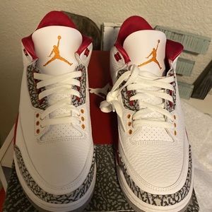 Brand New, never worn Jordan Retro 3. Make me an offer